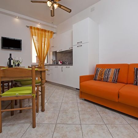 Rm Apartment Pusta Rovigno Esterno foto