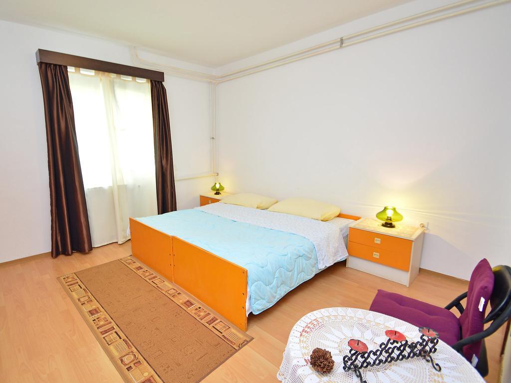 Rm Apartment Pusta Rovigno Esterno foto