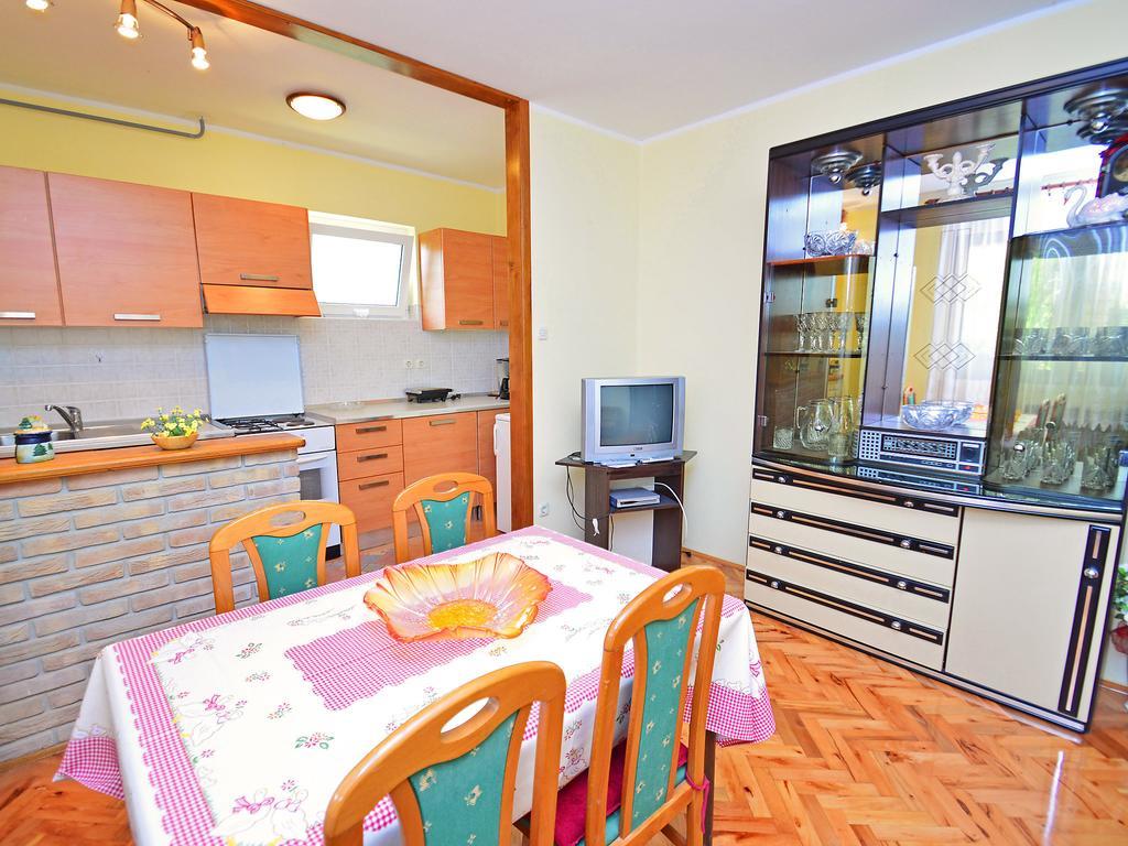 Rm Apartment Pusta Rovigno Esterno foto